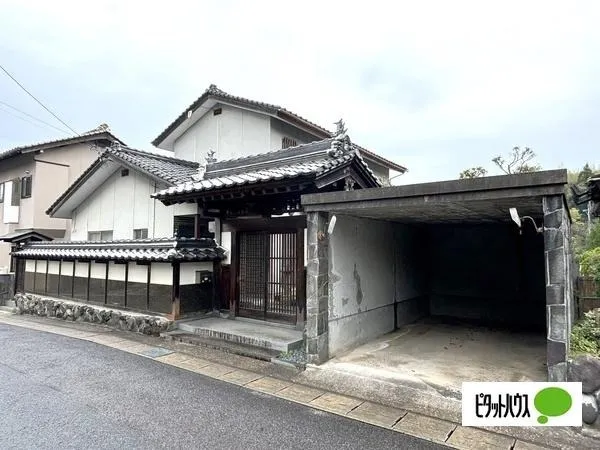 松江市の中古住宅<br>土地100坪?庭園が魅力的な4LDK